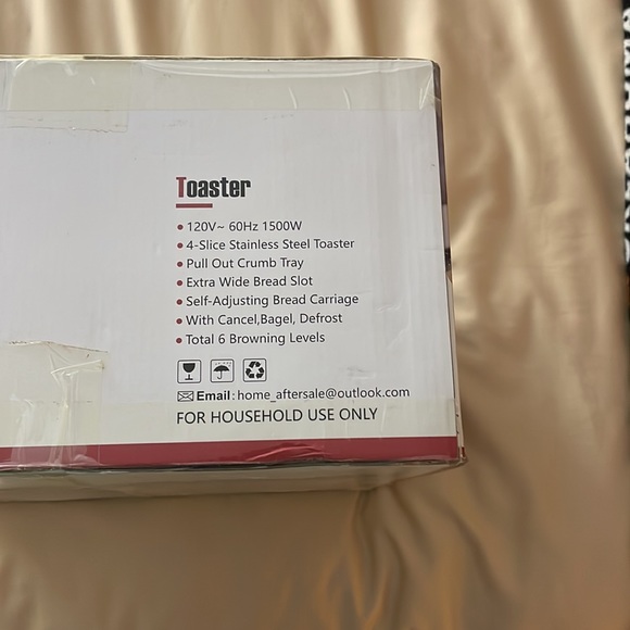 New toaster brand toaster - Picture 4 of 4